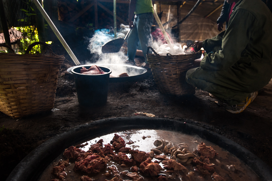 Cooking in Large Woks